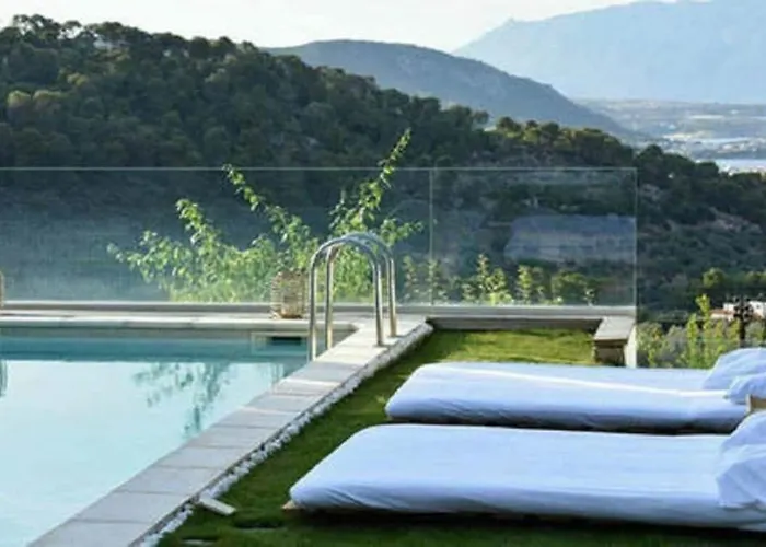 Luxurius With Sea View Villa *